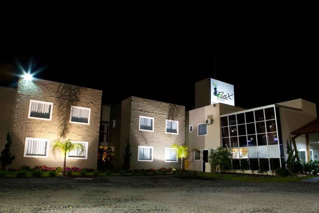 Flex Hotel Canoinhas Экстерьер фото